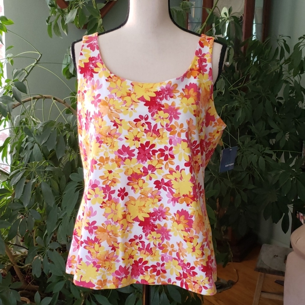 Basic Edition summer top